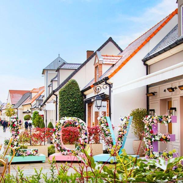 Residence Disneyland Place Toscane Serris Exterior foto